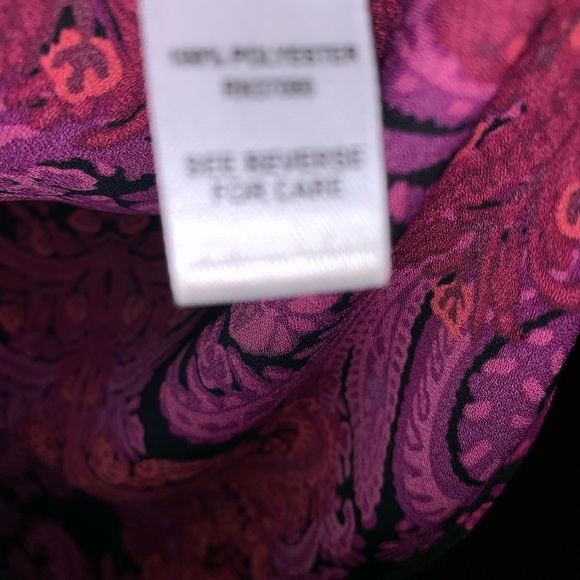 Gently worn women’s plus size blouse - Picture 2 of 4